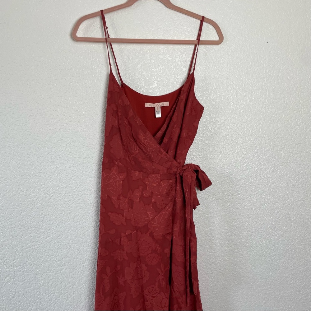 Elegant Rust Wrap Dress - Picture 7 of 10